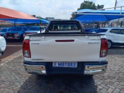 
										2025 Toyota Hilux full									