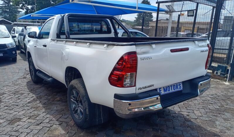 
								2025 Toyota Hilux full									