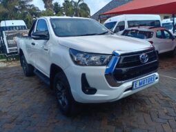 
										2025 Toyota Hilux full									