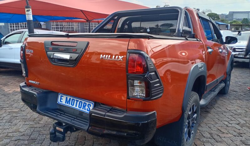 
								2020 Toyota Hilux full									