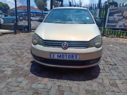 
										2010 VW POLO full									